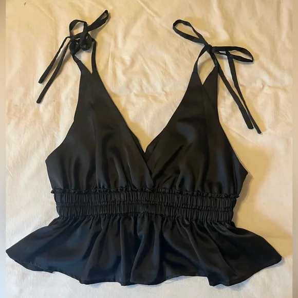 NWT Women’s crop tank top - Picture 1 of 7